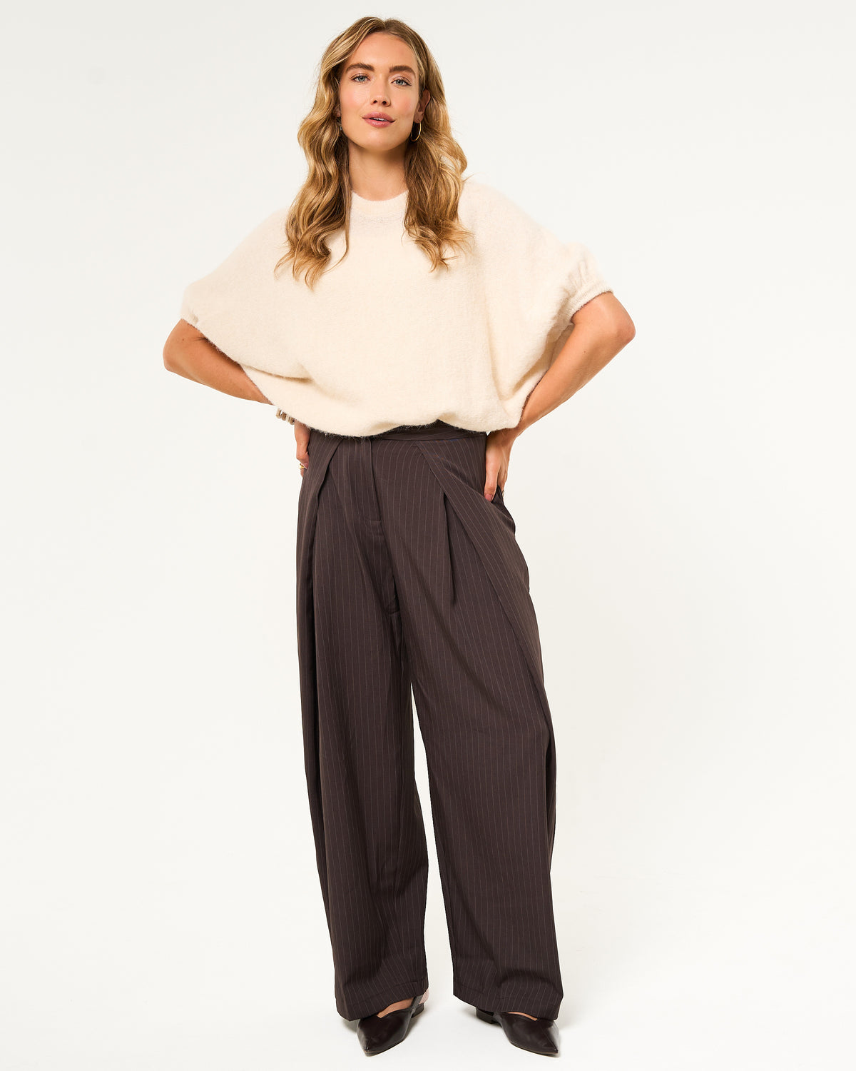 Knitted trui korte mouw beige