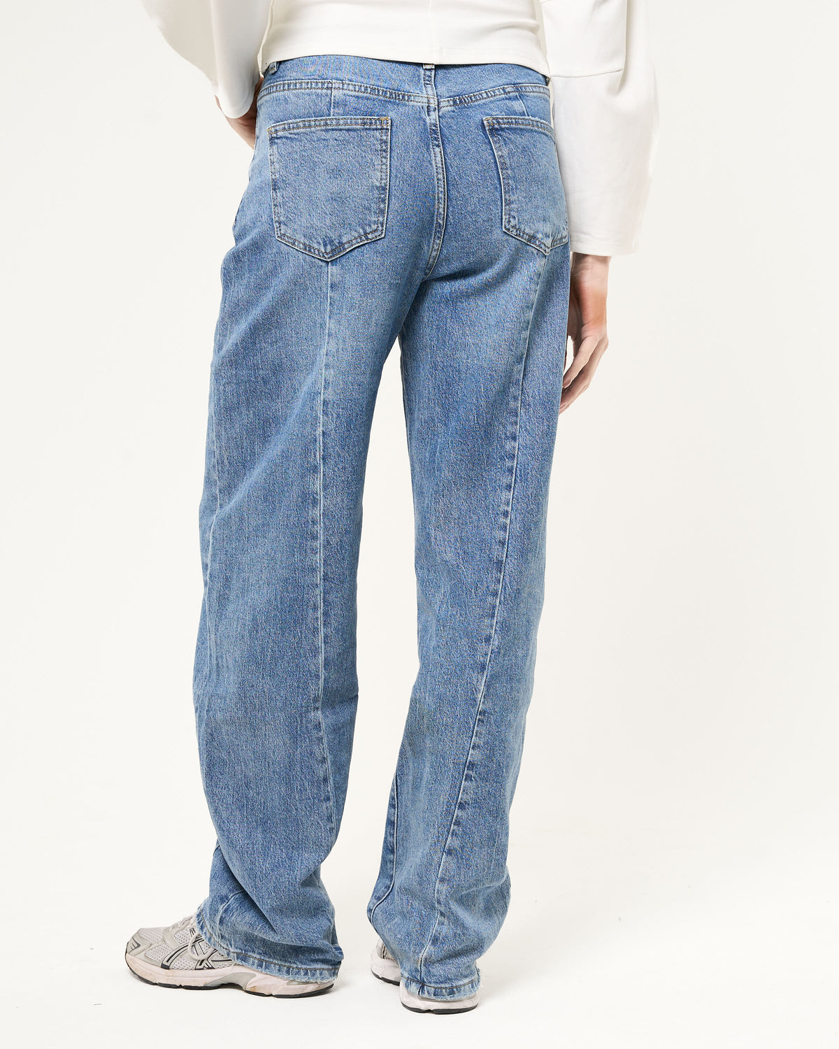 Tall jeans barrel