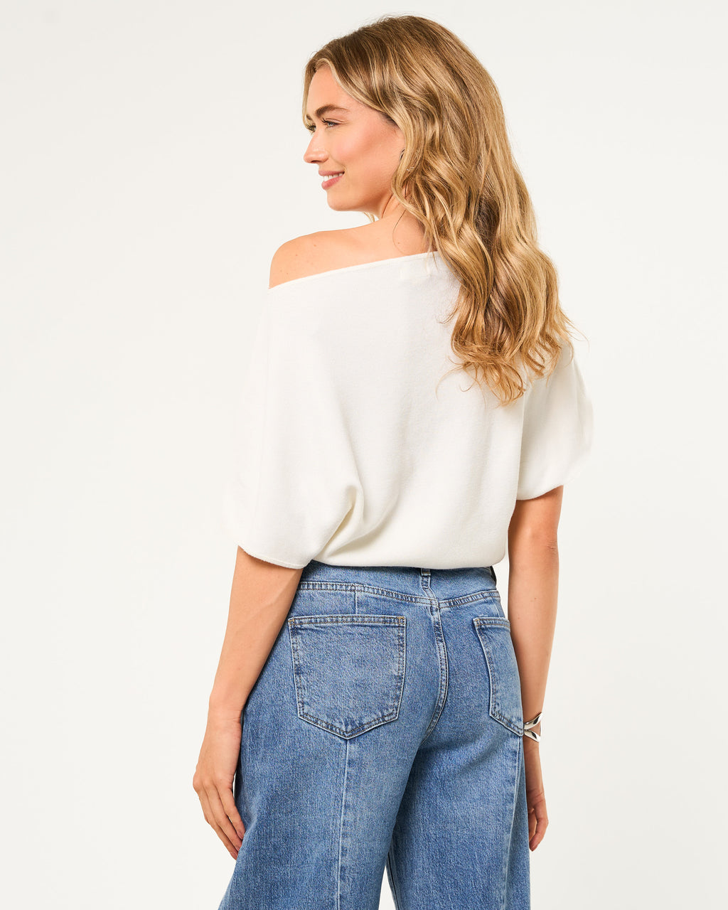 Top met boothals ecru