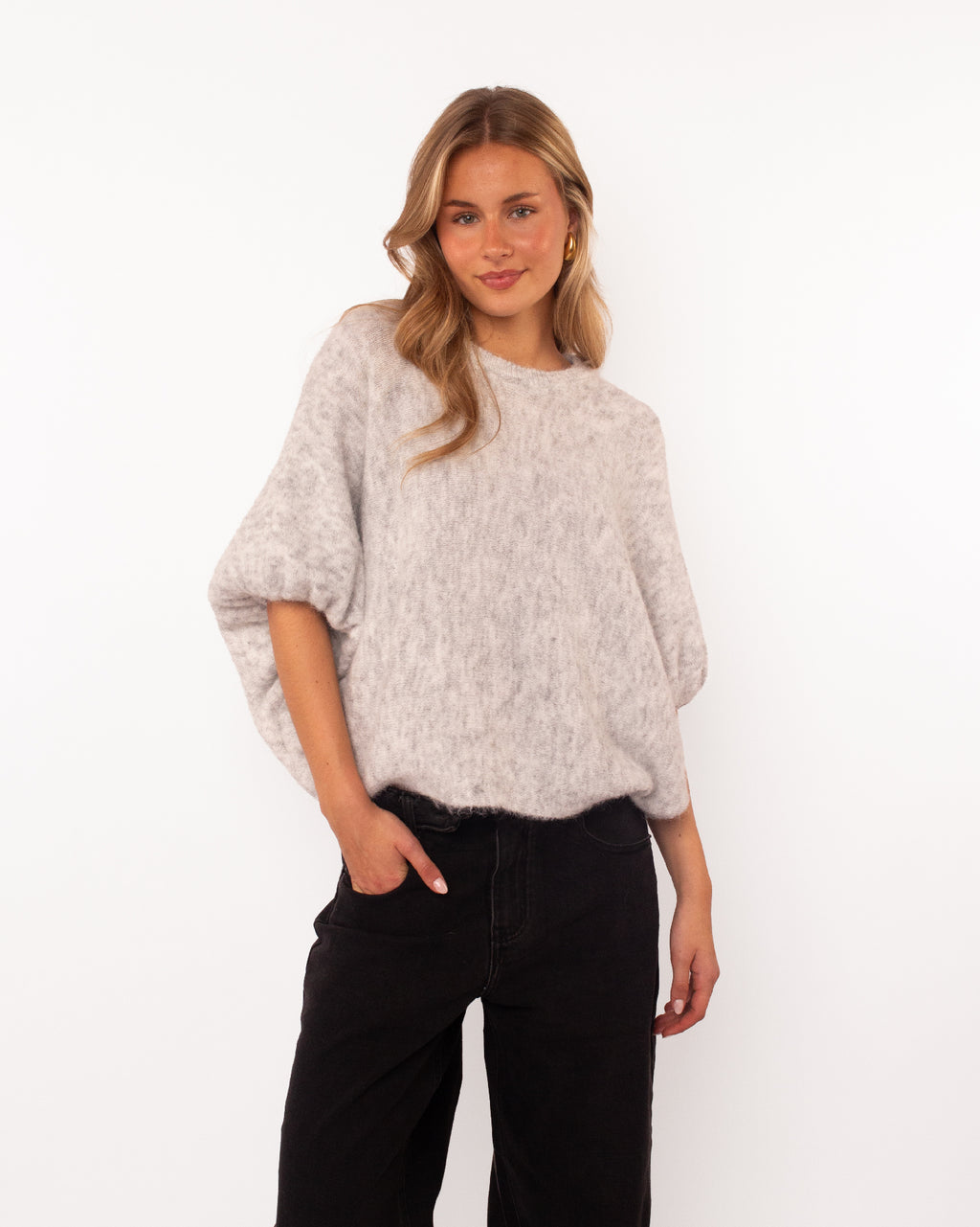 Knitted trui korte mouw grijs