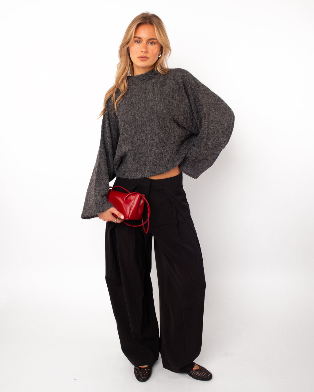 Pantalon wide leg met plooi zwart