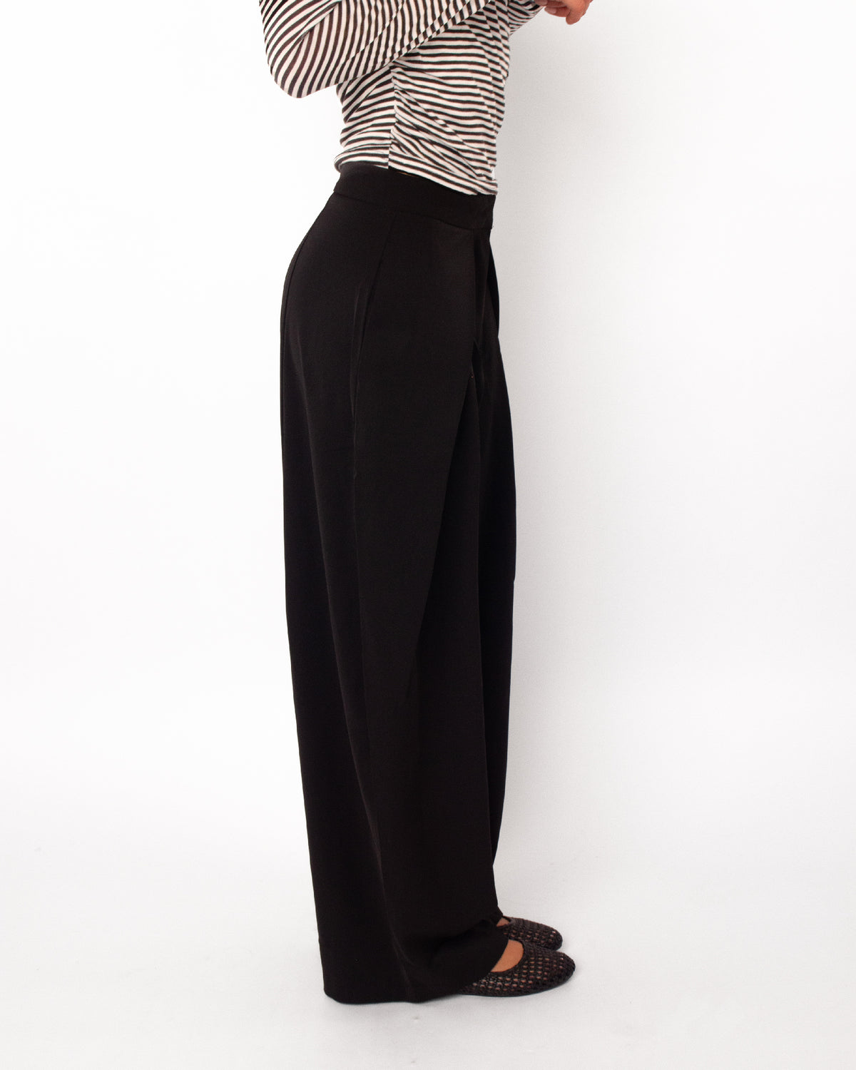 Pantalon wide leg met plooi zwart